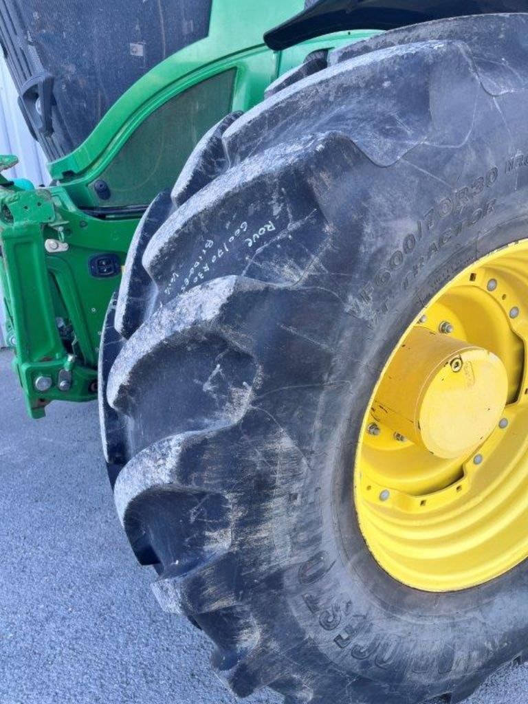 Tracteur JOHN DEERE 6250R - photo slide 23
