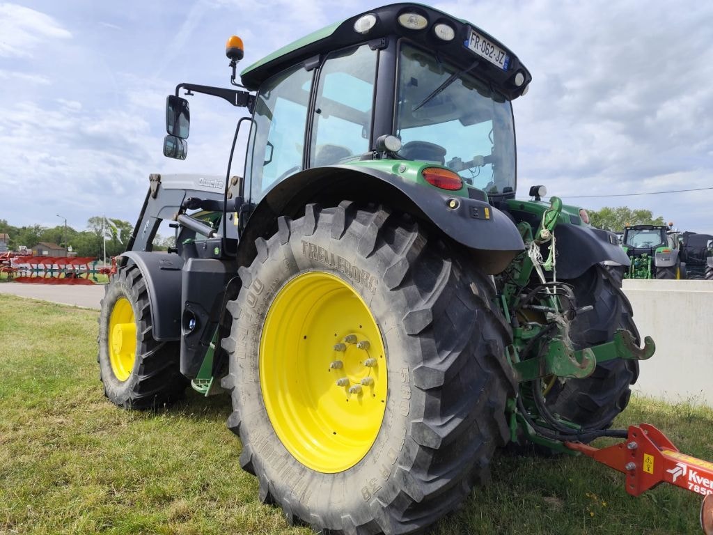 Tracteur JOHN DEERE 6135R - photo slide 6