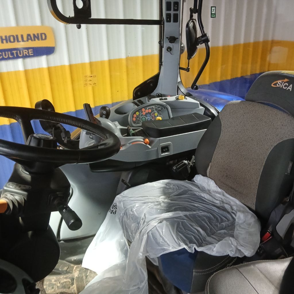 Tracteur NEW HOLLAND T7.315 HD - photo slide 7