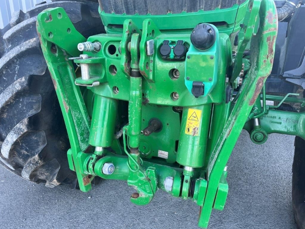 Tracteur JOHN DEERE 6250R - photo slide 8