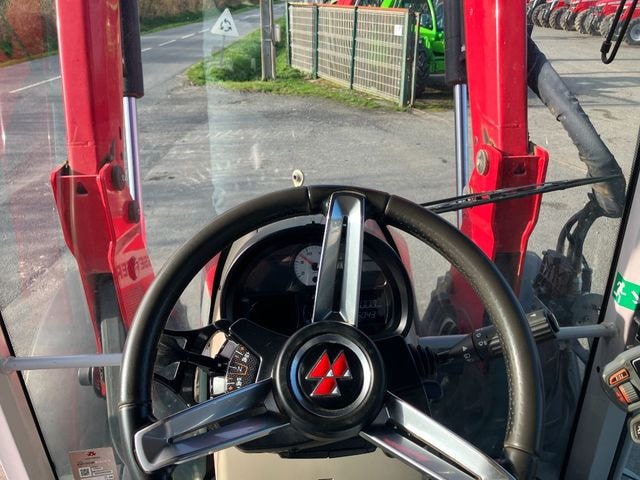 Tracteur chargeur MASSEY FERGUSON 5s115 - photo slide 15