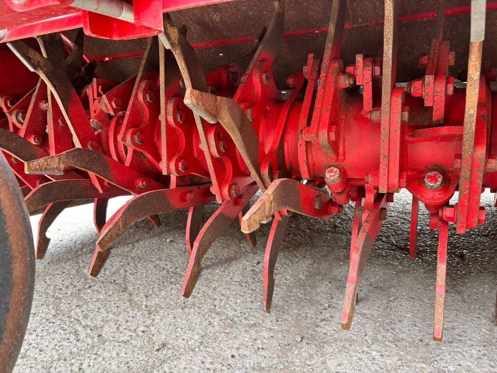 Fraise butteuse GRIMME Gf 400 - photo slide 12