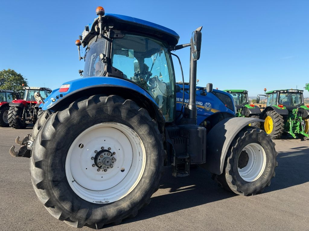 Tracteur NEW HOLLAND T7.245 - photo slide 3