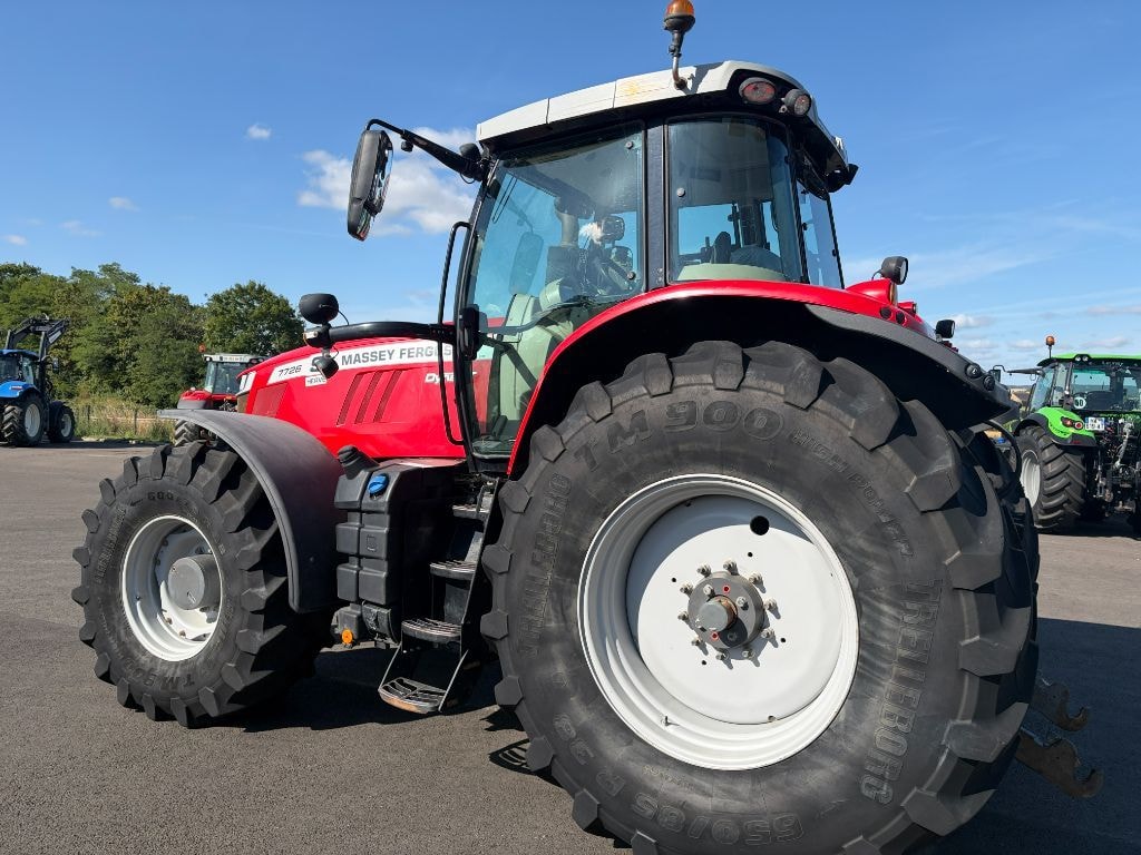Tracteur MASSEY FERGUSON 7726S DYNA-VT EFFICIENT - photo slide 3