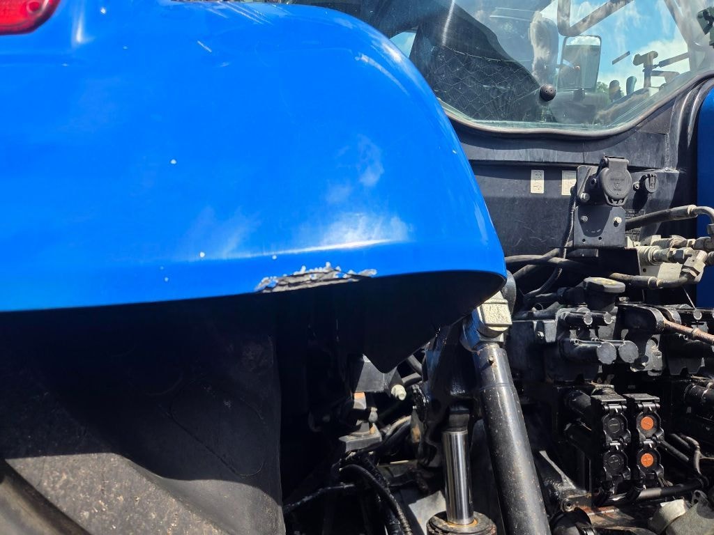 Tracteur NEW HOLLAND T7.195S - photo slide 15