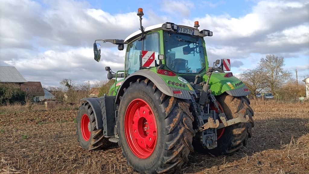 Tracteur FENDT 720 VARIO PROFI + - photo slide 11