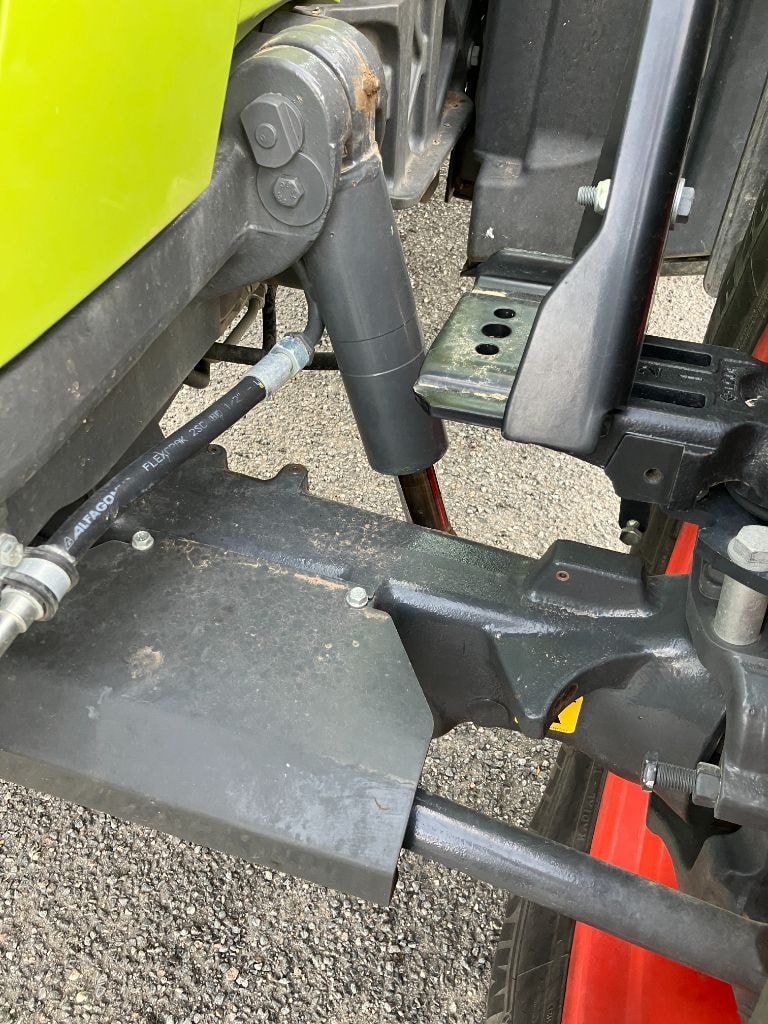 Tracteur CLAAS ARION 610 CIS+ - photo slide 16