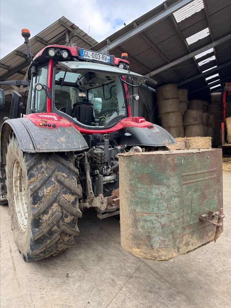 Tracteur chargeur VALTRA N135 - photo slide 19