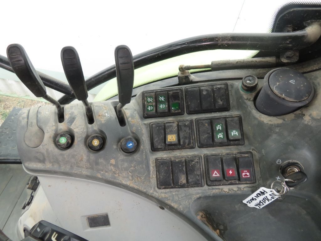 Tracteur chargeur CLAAS ARION 510 - photo slide 18