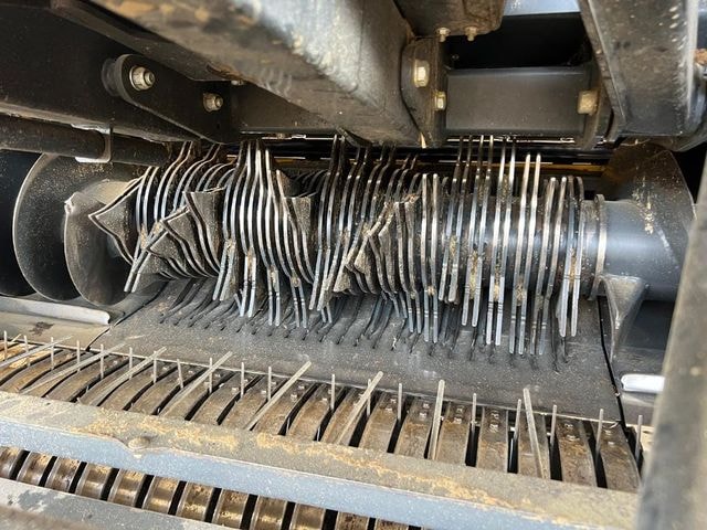 Presse enrubanneuse KUHN VBP 7160 Intelliwrap - photo slide 23