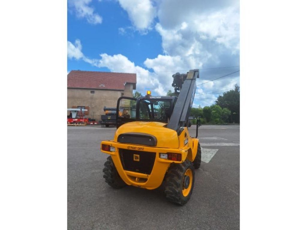 Telescopique JCB COMPACT 520-40 - photo slide 5