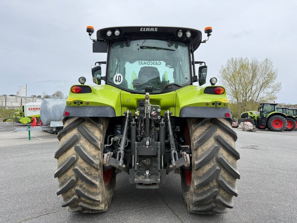 Tracteur CLAAS ARION 530 HEXASHIFT - - photo slide 4