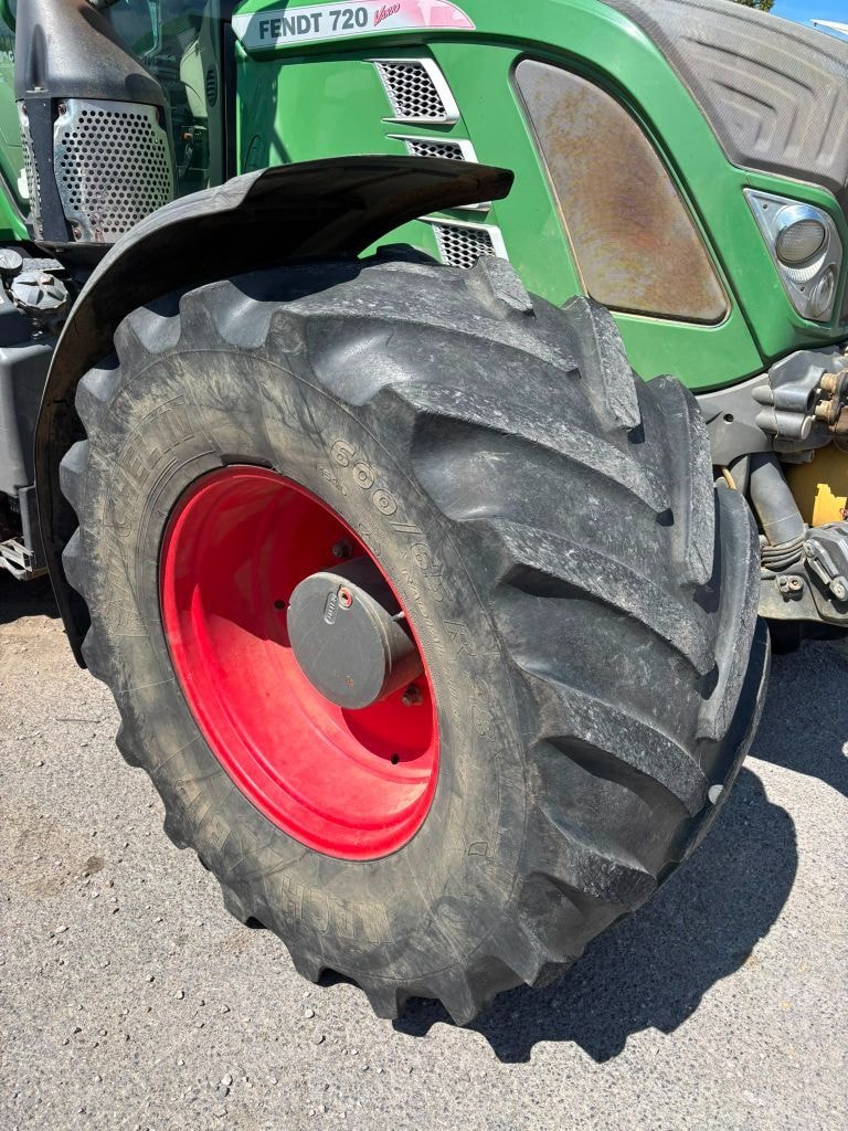Tracteur FENDT 720 SCR PROFI - photo slide 14