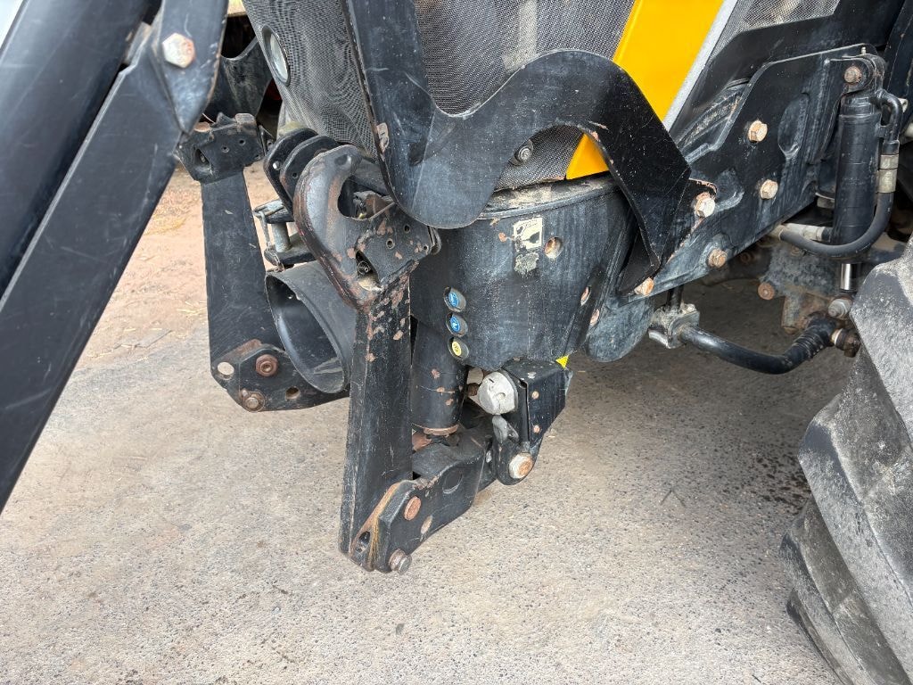 Tracteur JCB FASTRAC 4220 - photo slide 17