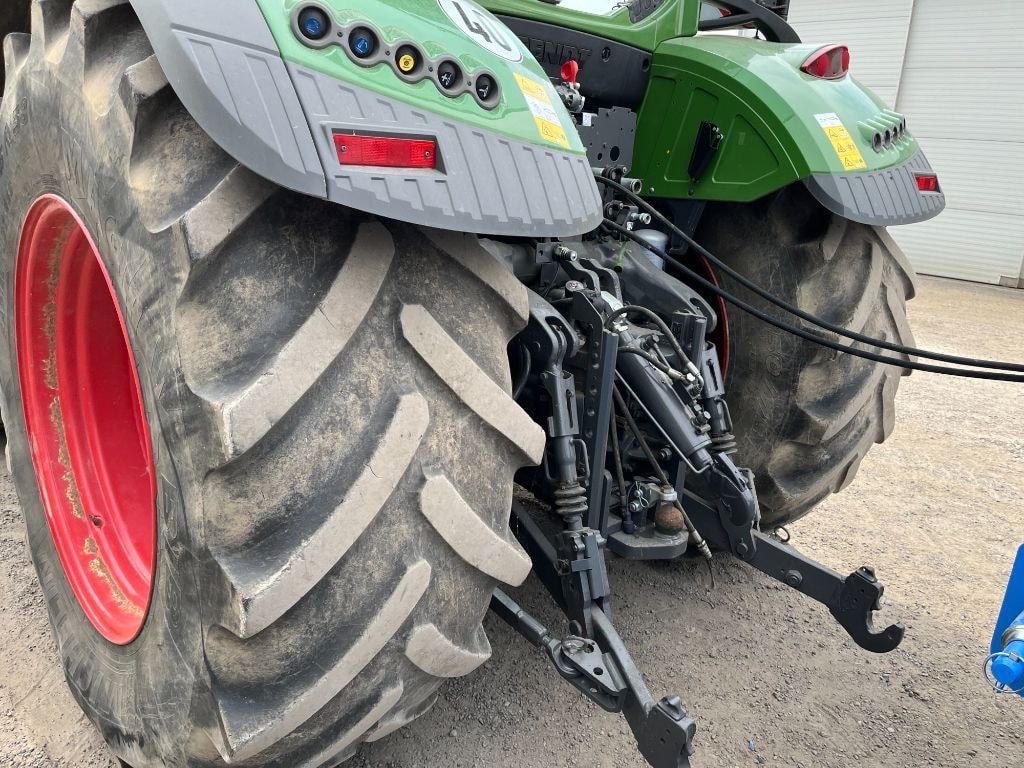 Tracteur FENDT 722 VARIO POWER S4 - photo slide 3