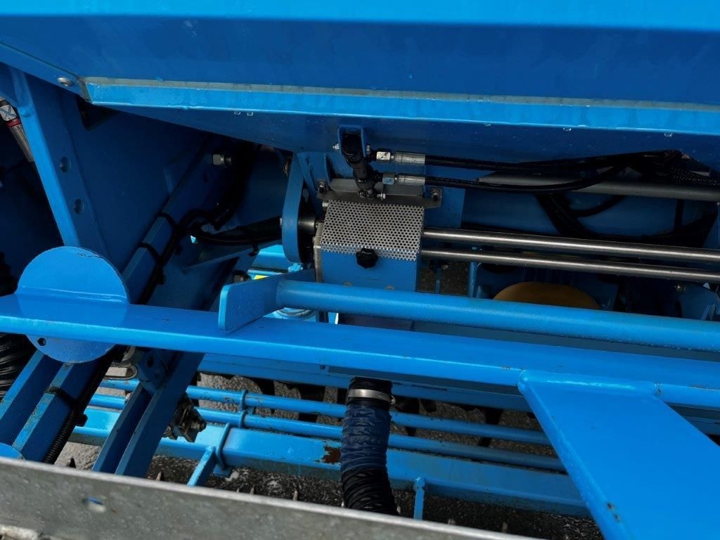 Combine de Semis LEMKEN ZIRKON 10 - photo slide 11