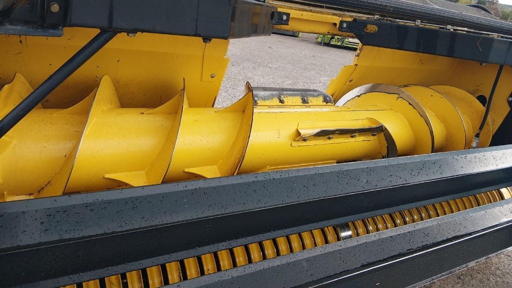 Ensileuse NEW HOLLAND FR480 - photo slide 3