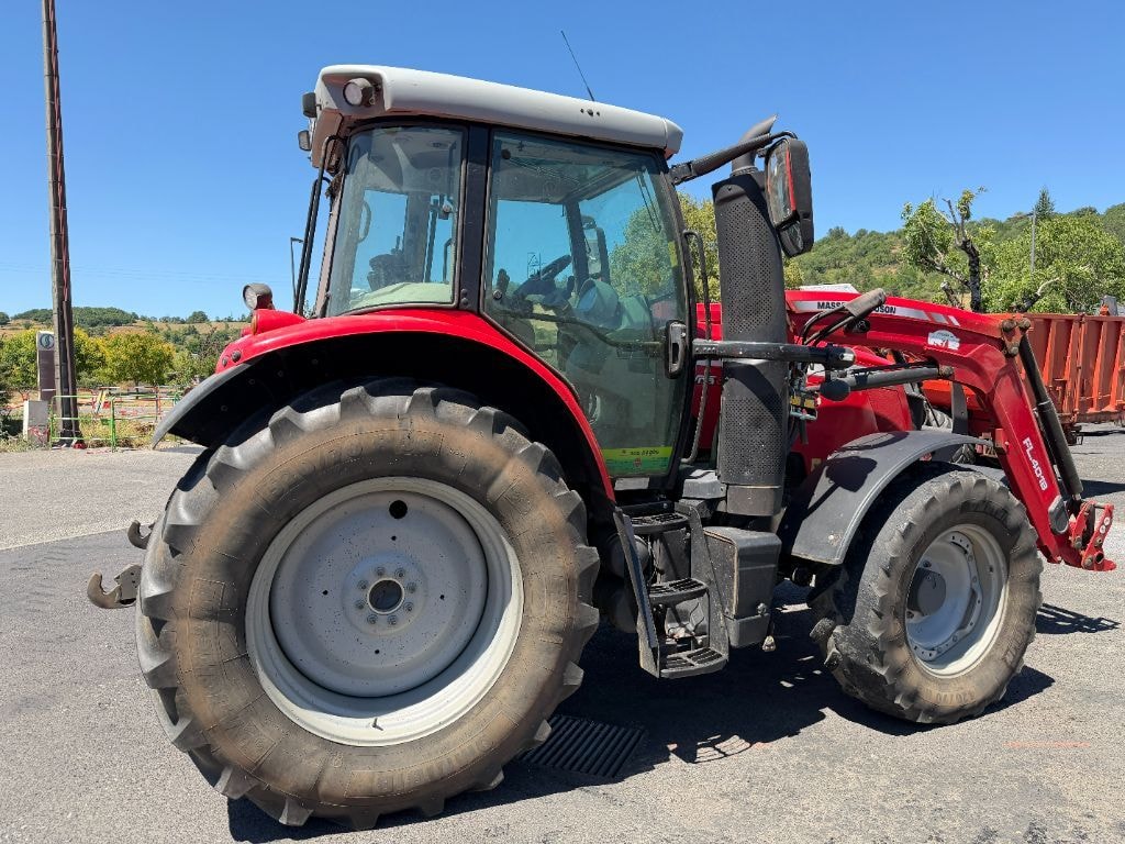 Tracteur chargeur MASSEY FERGUSON 6714S DYNA-6 MR EFFICIENT - photo slide 8