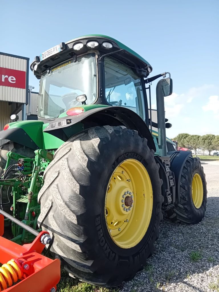 Tracteur JOHN DEERE 7250 R - photo slide 6