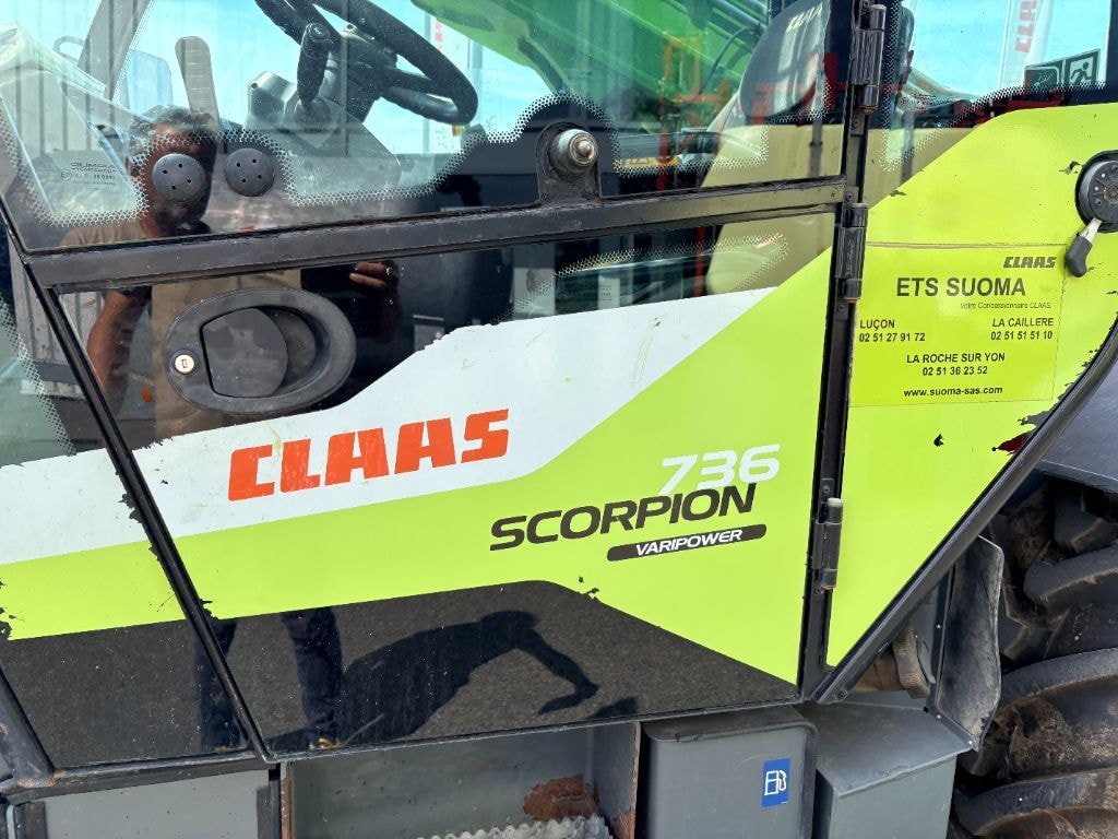 Telescopique CLAAS SCORPION 736 - photo slide 13