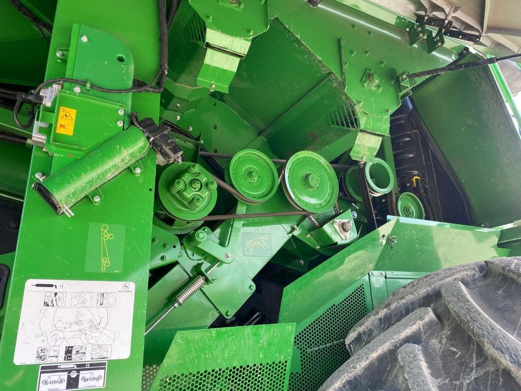 Moissonneuse JOHN DEERE S770 - photo slide 13