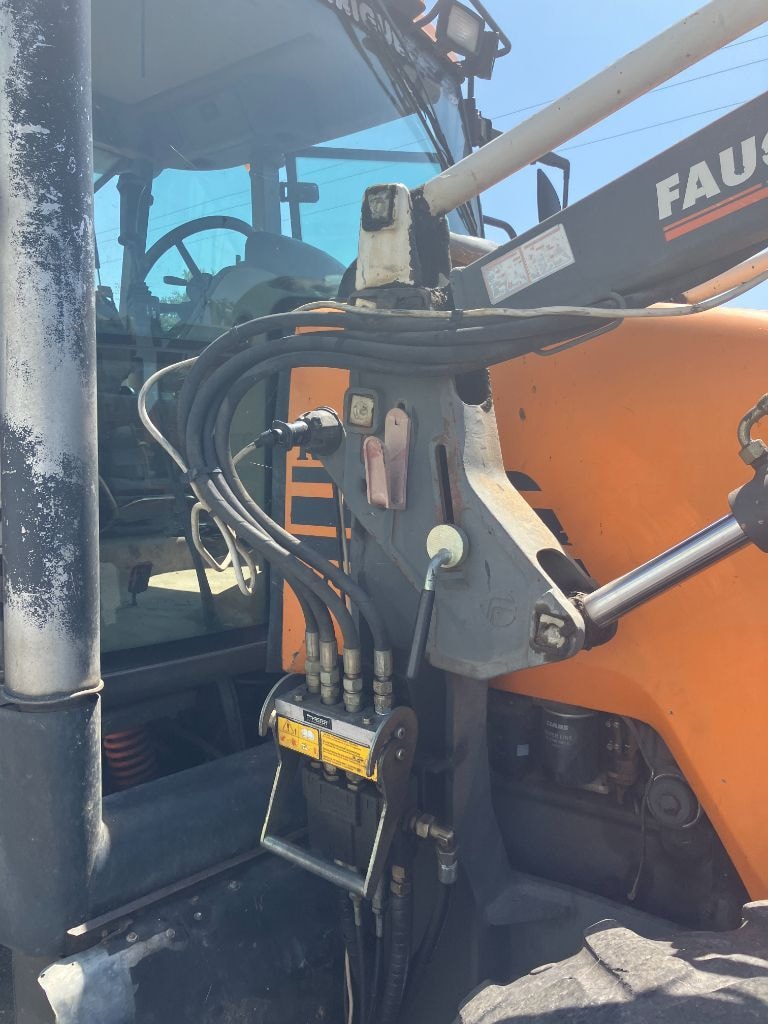 Tracteur chargeur RENAULT ARES 610 RZ - photo slide 22