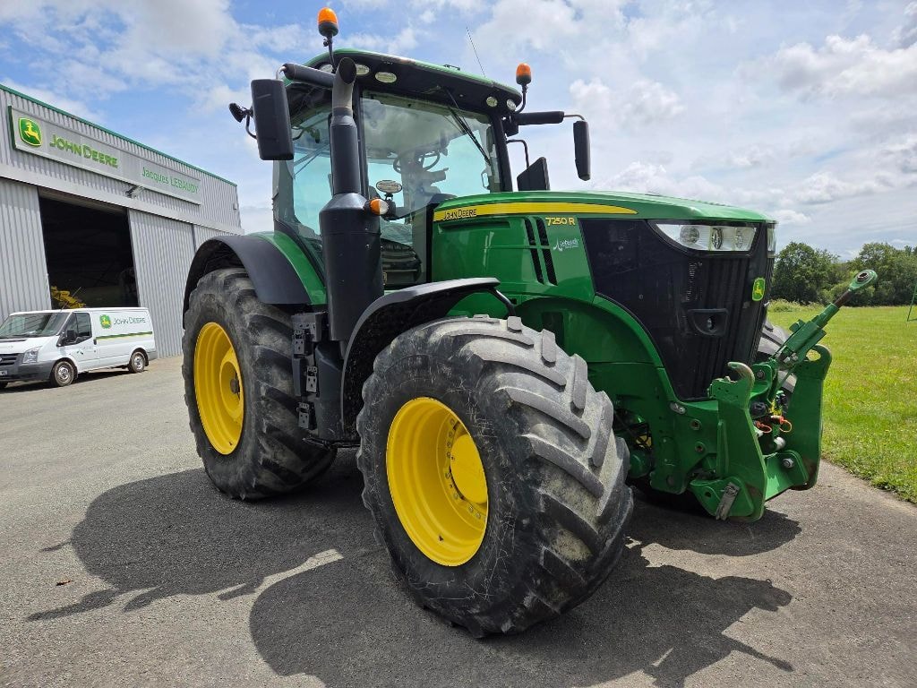 Tracteur JOHN DEERE 7250R - photo slide 19