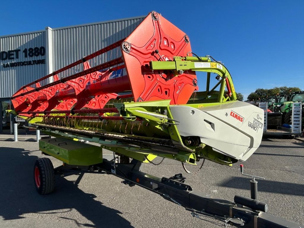 Moissonneuse CLAAS Lexion 5300 - photo slide 15