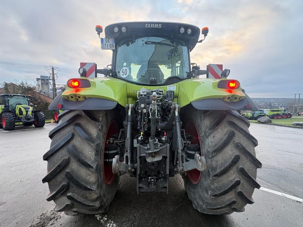 Tracteur CLAAS AXION 800 - photo slide 6