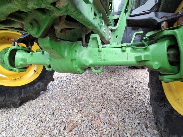 Tracteur JOHN DEERE 6100M - photo slide 11