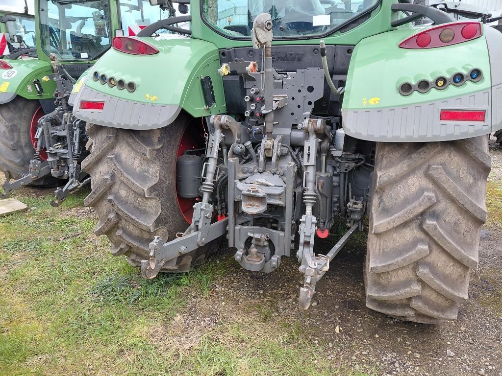Tracteur FENDT 714 S4 POWER - photo slide 3