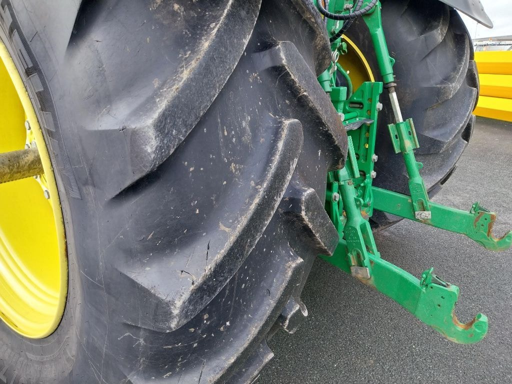 Tracteur JOHN DEERE 6R 230 - photo slide 10