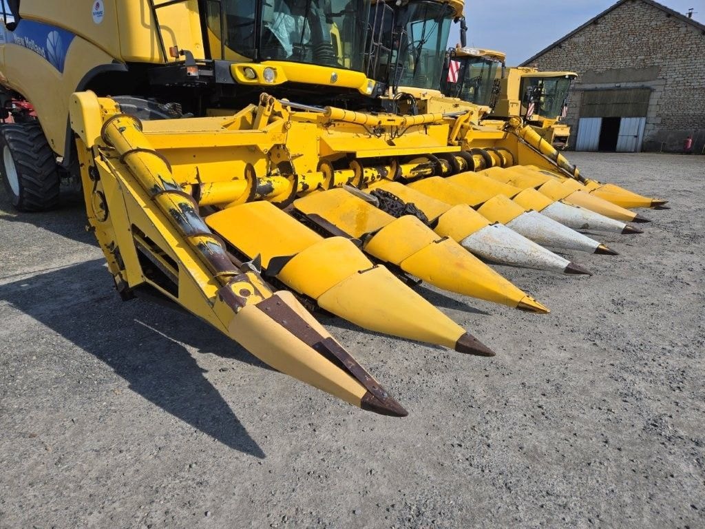 Cueilleur NEW HOLLAND W875 - photo slide 1