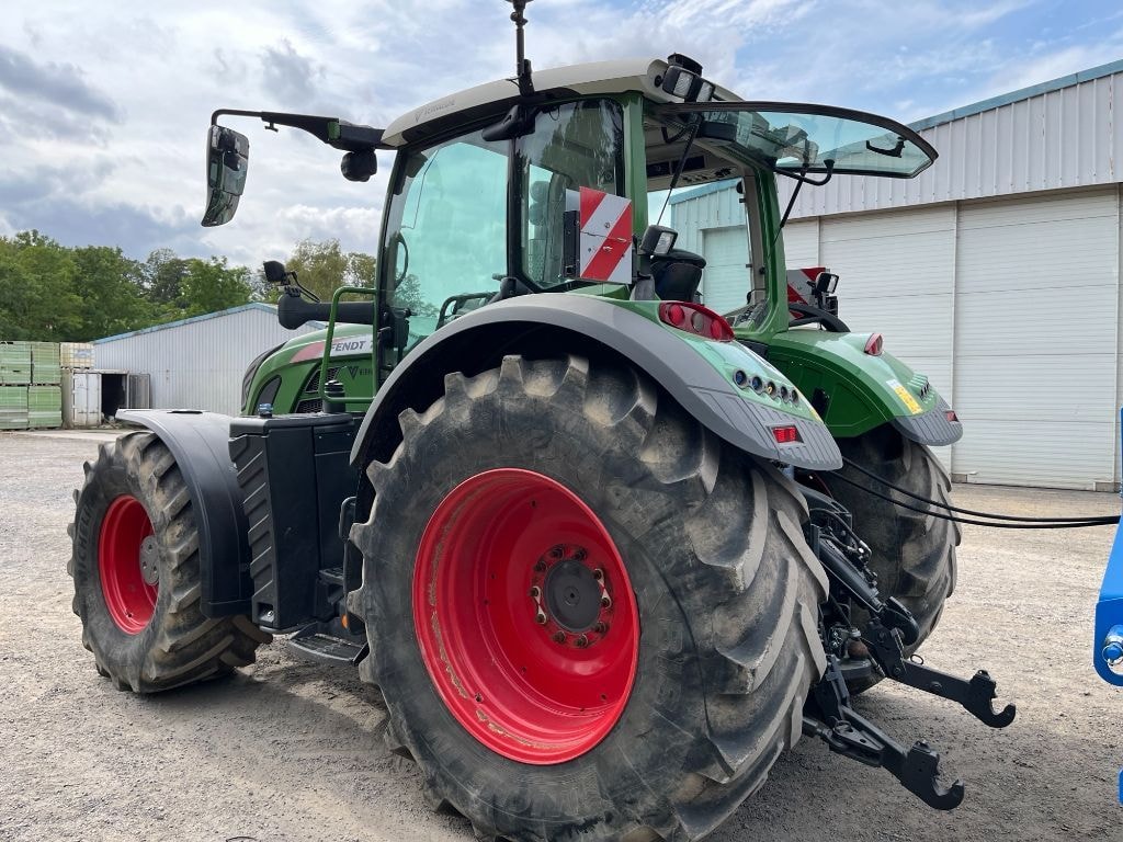 Tracteur FENDT 722 VARIO POWER S4 - photo slide 2