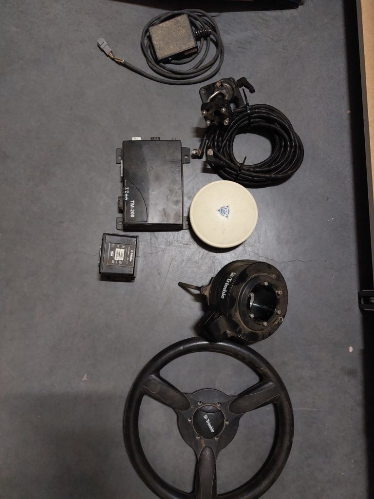 Guidage TRIMBLE TMX 2050 - photo slide 1