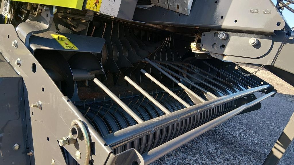Presse balles rondes CLAAS Rollant 340 - photo slide 6