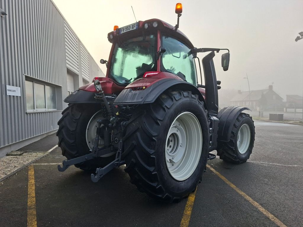Tracteur VALTRA T174eA - photo slide 2