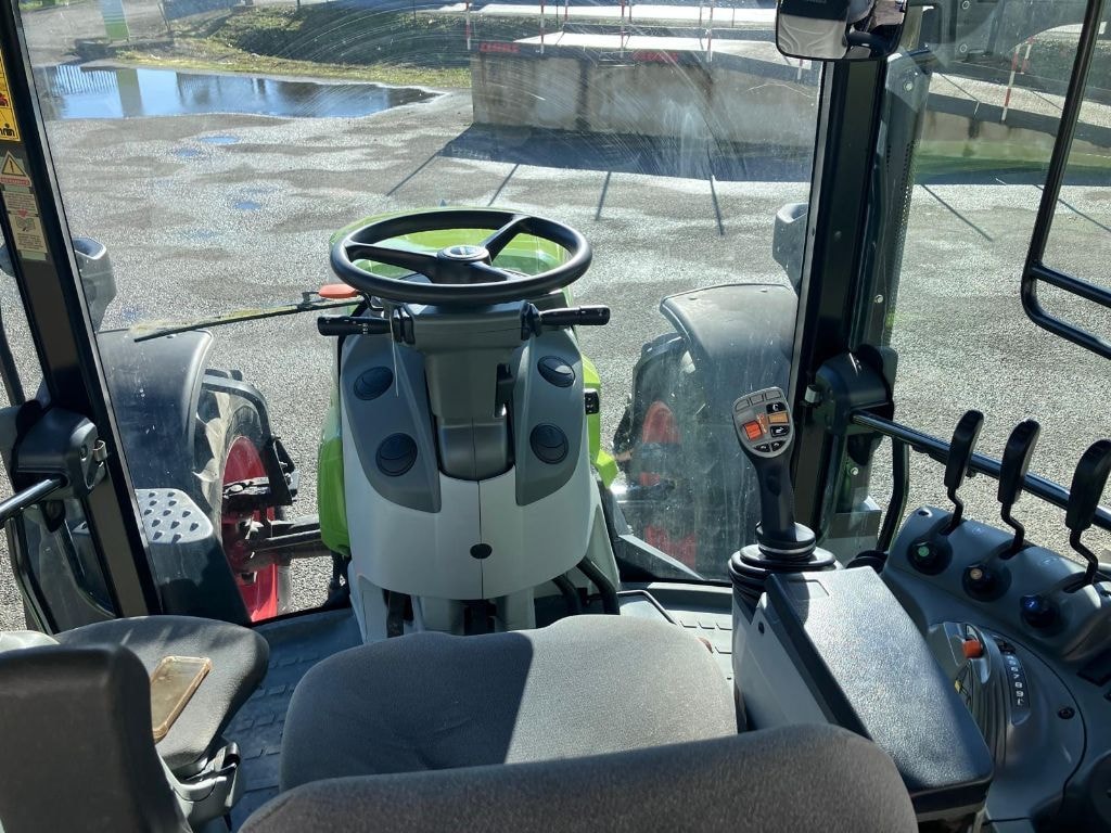 Tracteur CLAAS ARION 420 - photo slide 20