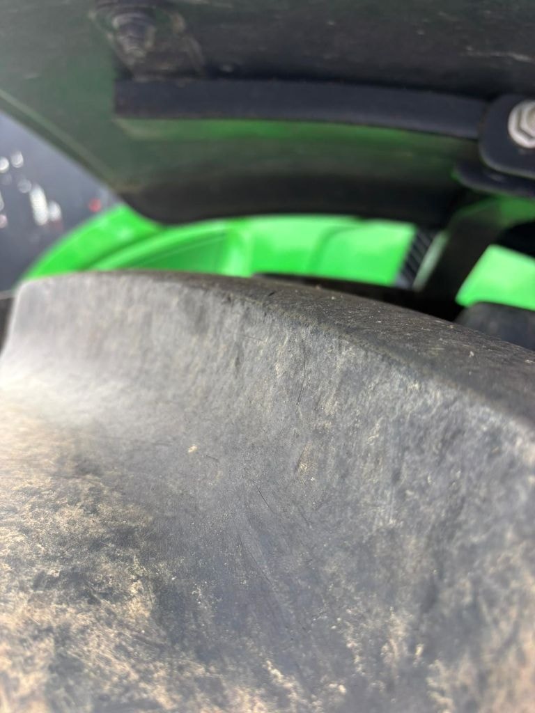 Tracteur JOHN DEERE 6R155 - photo slide 3