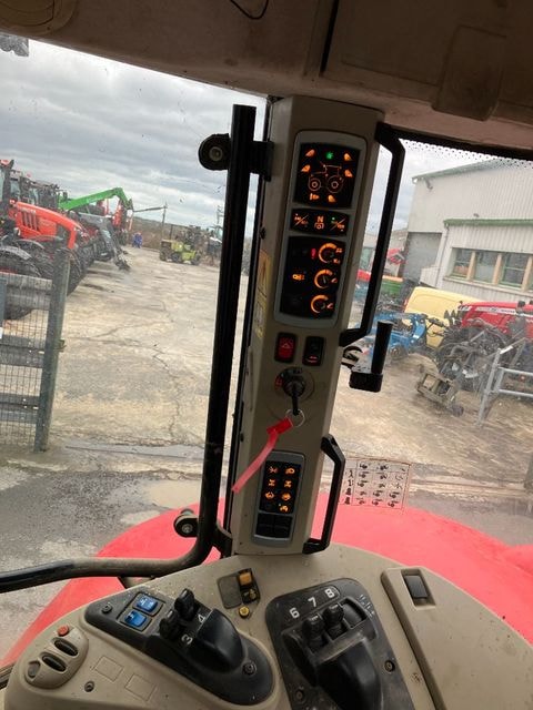 Tracteur chargeur MASSEY FERGUSON 7716S DYNA-6 EFFICIENT - photo slide 16