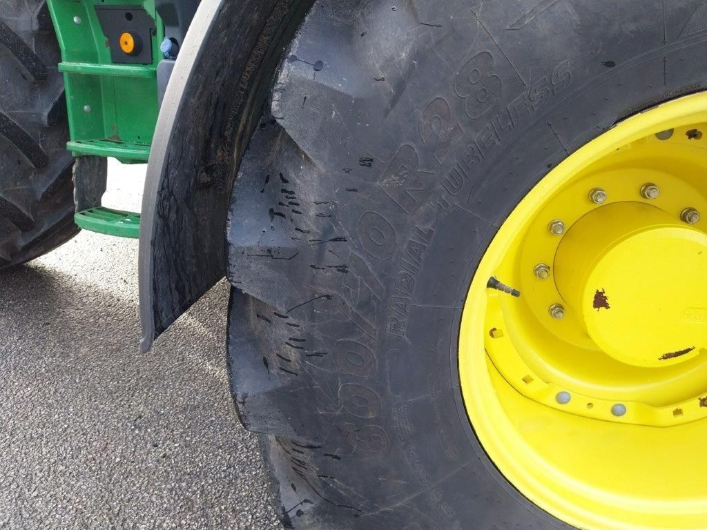 Tracteur JOHN DEERE 6R215 - photo slide 9