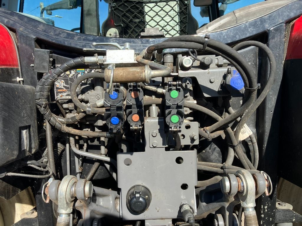 Tracteur VALTRA A95 - photo slide 38