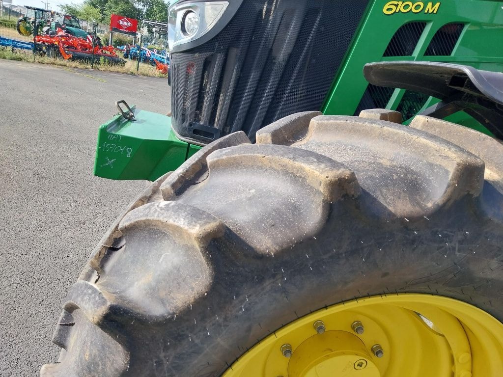 Tracteur JOHN DEERE 6100M - photo slide 9