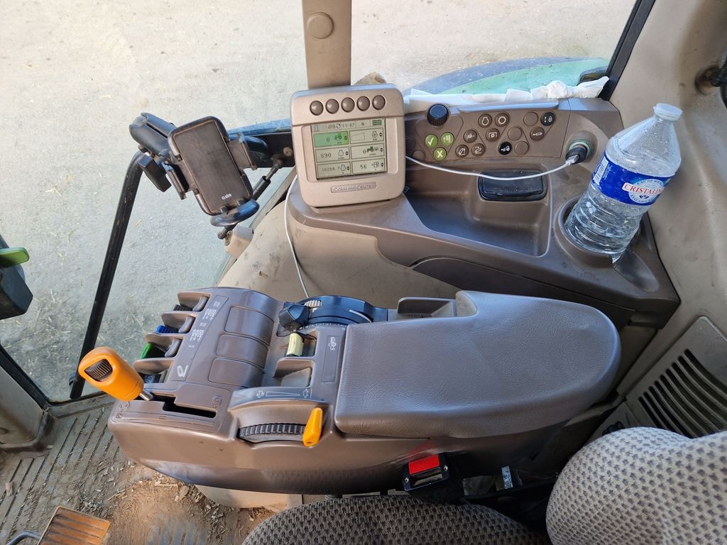 Tracteur JOHN DEERE 6830 PREMIUM - photo slide 11
