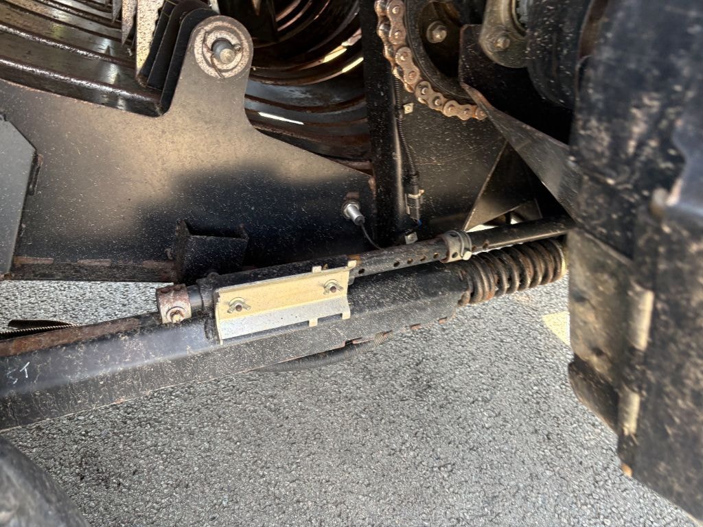 Presse haute densite NEW HOLLAND 1290 - photo slide 30