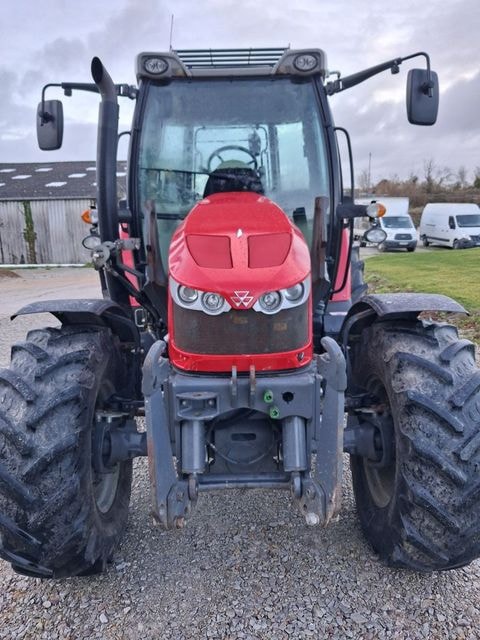 Tracteur MASSEY FERGUSON 5612 DYNA-4 ESSENTIAL - photo slide 3