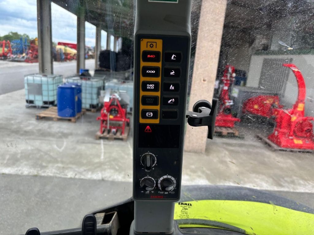 Tracteur CLAAS ARION 420 - photo slide 25