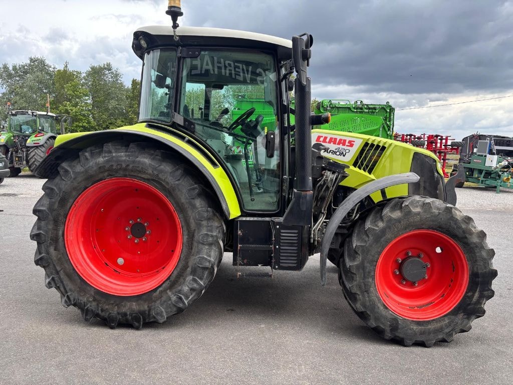 Tracteur CLAAS ARION 420 - photo slide 4