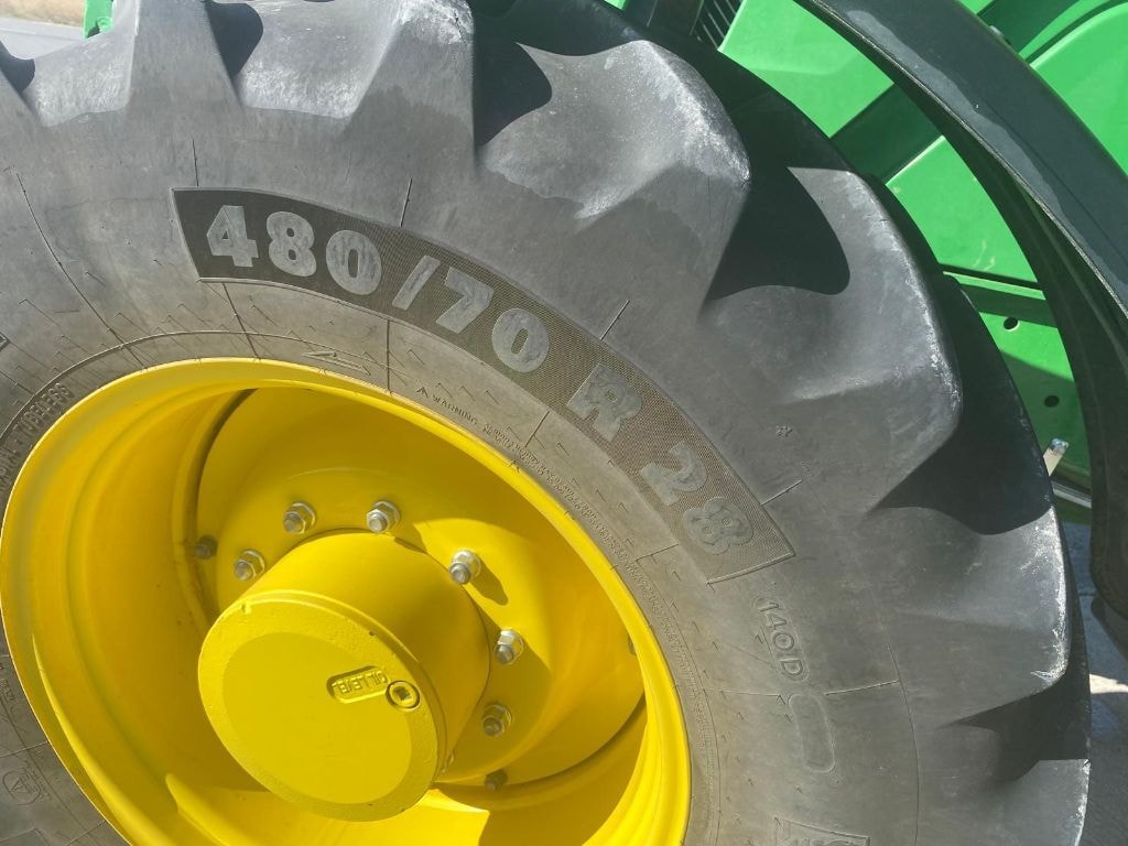 Tracteur JOHN DEERE 6155M - photo slide 13