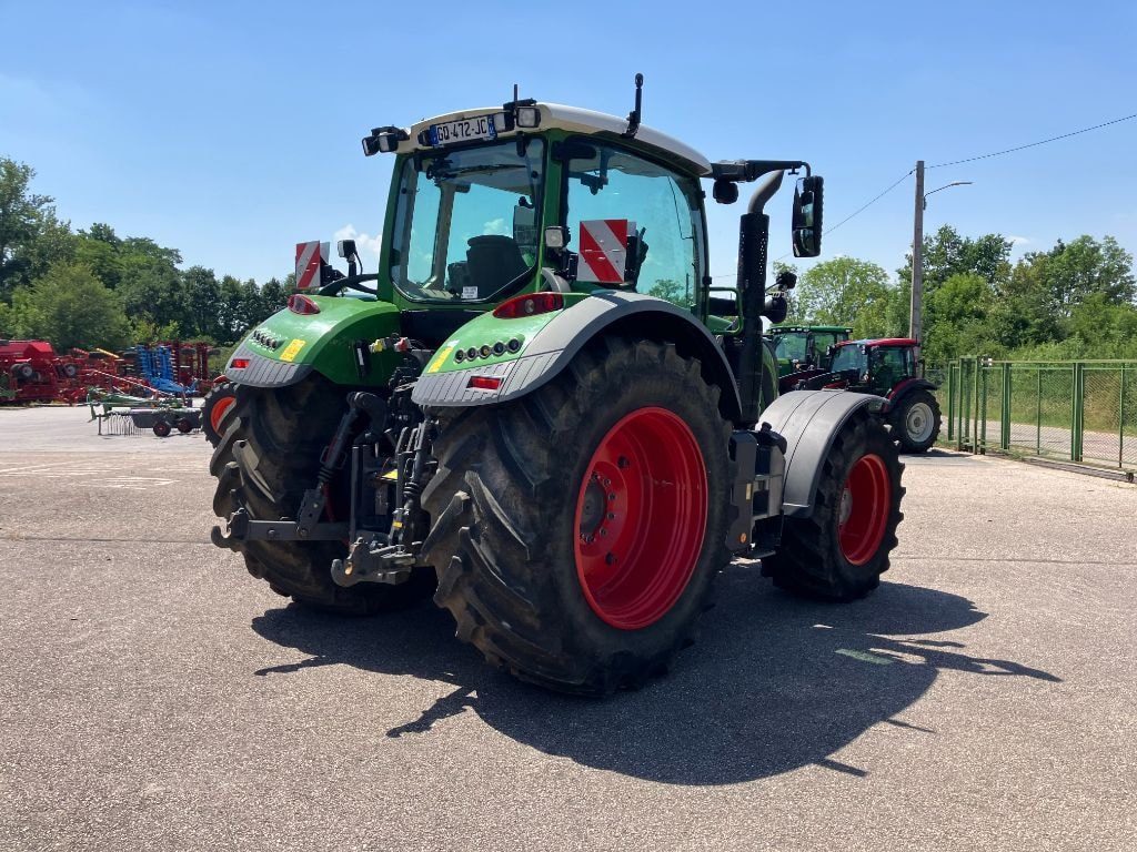 Tracteur FENDT 724 VARIO PROFI + - photo slide 5